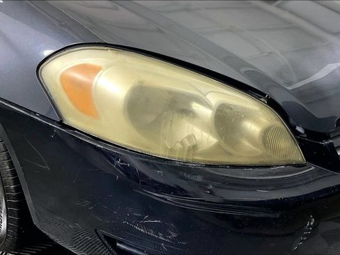 Used 2011 Chevrolet Impala LS FWD image 27