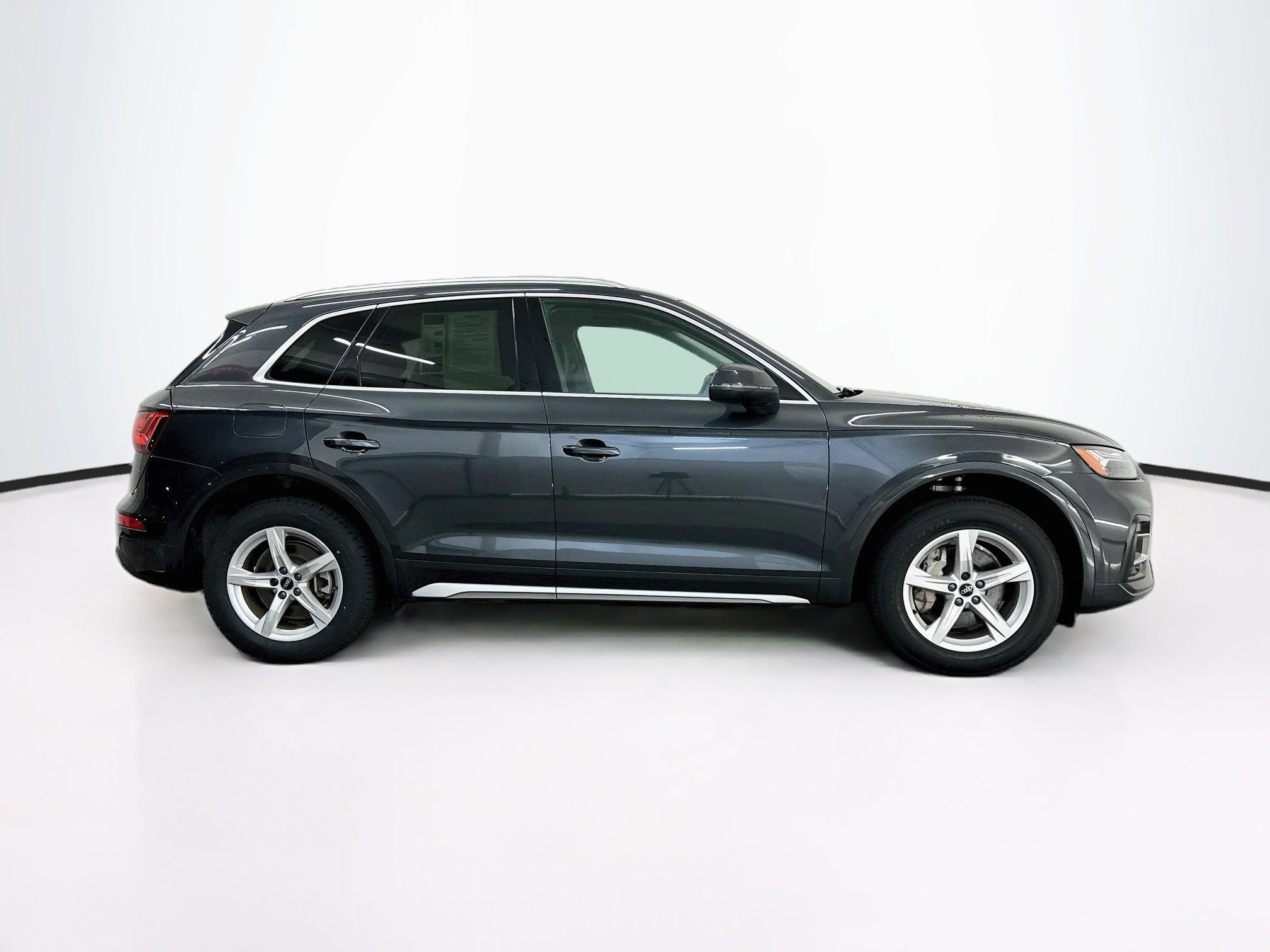Used 2023 Audi Q5 2.0T Premium w/ Convenience Package AWD/4WD image 10