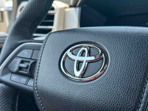 Used 2025 Toyota Sequoia Limited RWD image 32