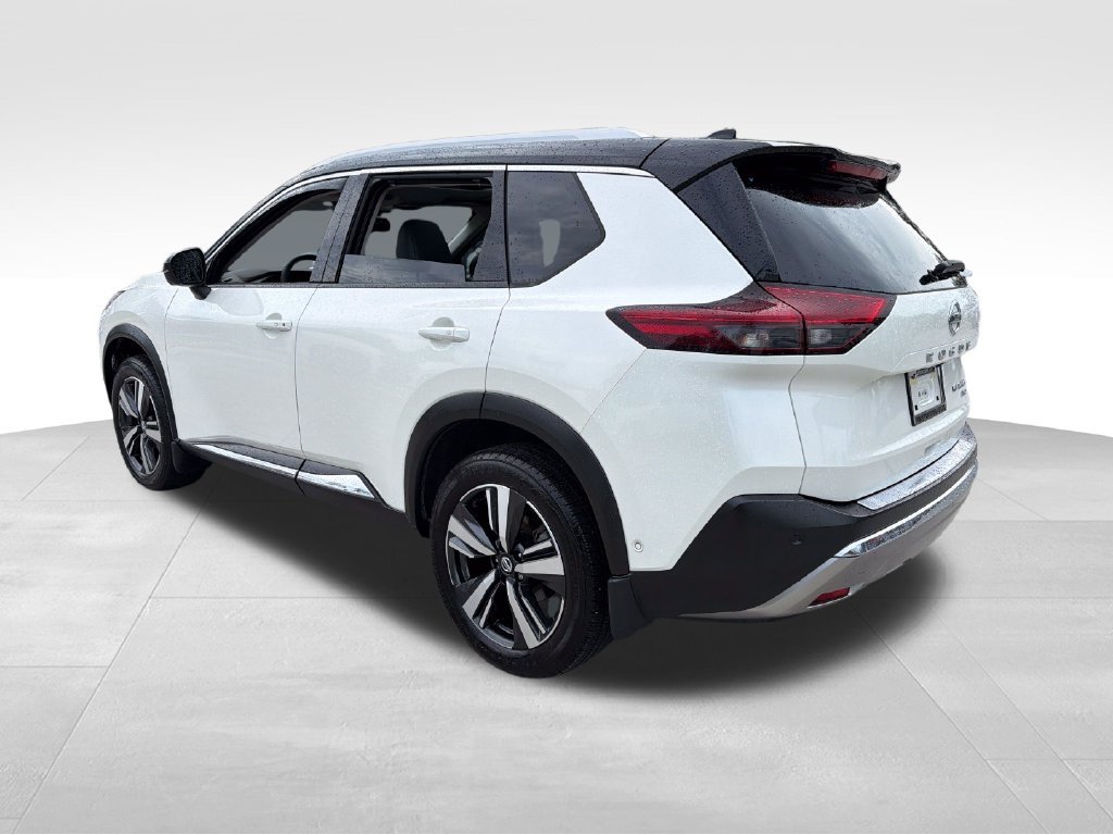 Used 2021 Nissan Rogue Platinum AWD/4WD image 5