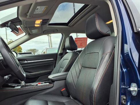 Certified 2024 Nissan Altima 2.0 SR image 7