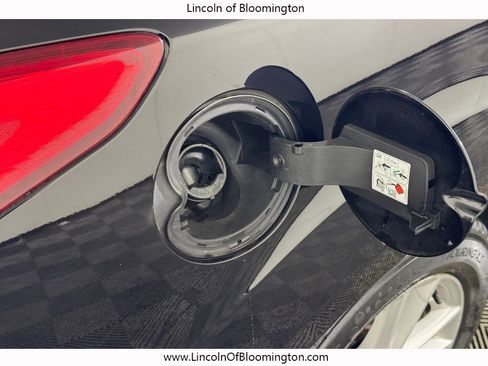 Used 2018 Ford Focus SE w/ Cold Weather Package image 14