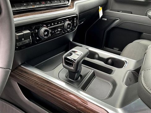 New 2026 Chevrolet Silverado 1500 RST w/ Dark Appearance Package image 12