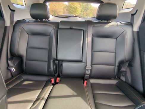 Used 2018 GMC Terrain SLT image 21