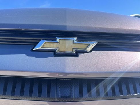 New 2026 Chevrolet Equinox EV LT image 31