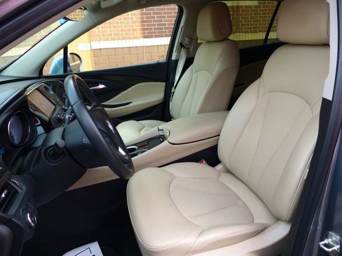 Used 2020 Buick Envision Preferred image 23