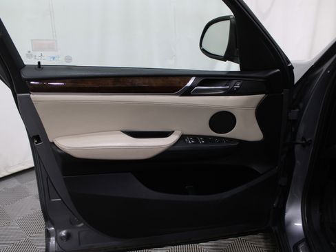 Used 2016 BMW X3 sDrive28i image 6