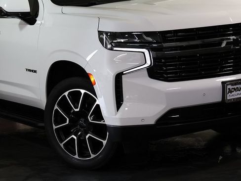 Used 2021 Chevrolet Tahoe RST w/ Luxury Package AWD/4WD image 8