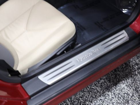 Used 2009 Mercedes-Benz SLK 300 image 41