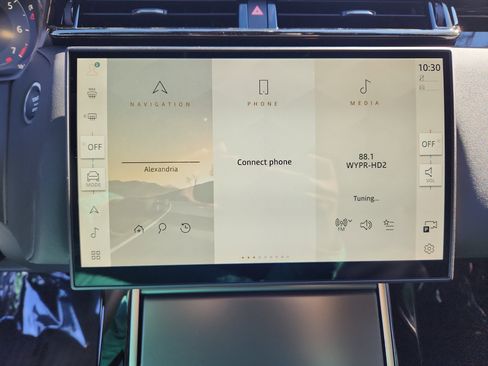 Used 2026 Land Rover Range Rover Velar S image 17