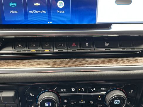 Used 2024 Chevrolet Silverado 1500 RST w/ Convenience Package II AWD/4WD image 21