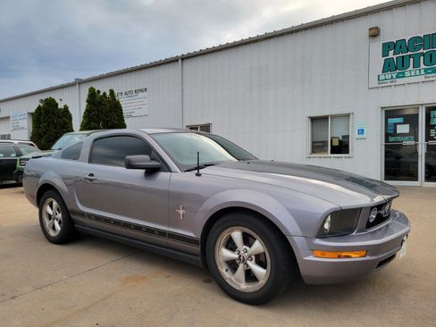 Used 2007 Ford Mustang Coupe RWD image 1
