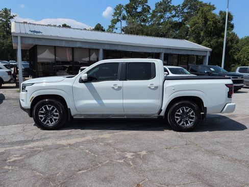 Used 2024 Nissan Frontier SL w/ Technology Package RWD image 8