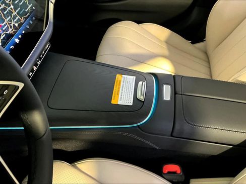 New 2026 Mercedes-Benz E 450 4MATIC All-Terrain Wagon image 10