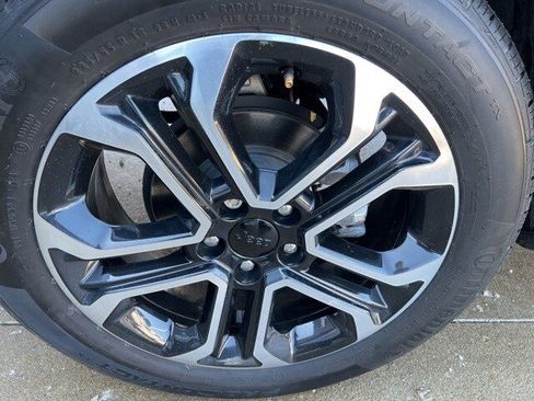 Certified 2024 Jeep Compass Limited image 7