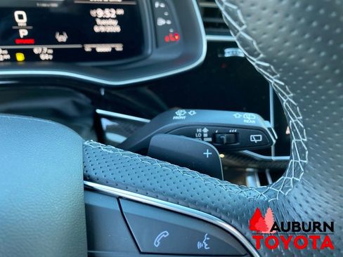 Used 2022 Audi SQ8 Prestige w/ Prestige Package AWD/4WD image 43