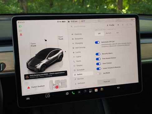 Used 2025 Tesla Model Y Long Range RWD image 43