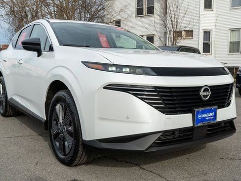 Certified 2025 Nissan Murano SL w/ Cargo Package image 4