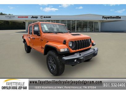 New 2025 Jeep Gladiator Sport