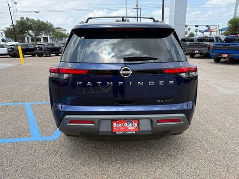 New 2026 Nissan Pathfinder SL AWD/4WD image 6