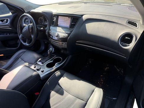 Used 2019 INFINITI QX60 Luxe w/ Essential Package image 26