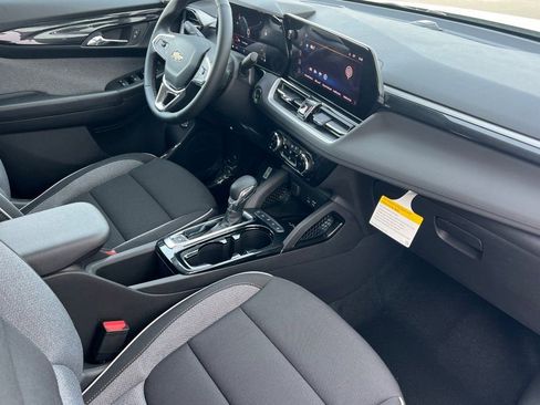 New 2026 Chevrolet TrailBlazer LT w/ Convenience Package image 13