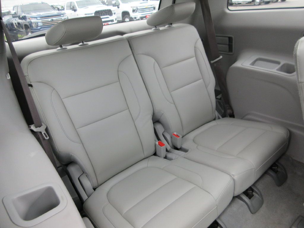 Used 2018 GMC Acadia SLT FWD image 25