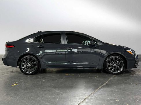 Used 2024 Toyota Corolla XSE FWD image 2
