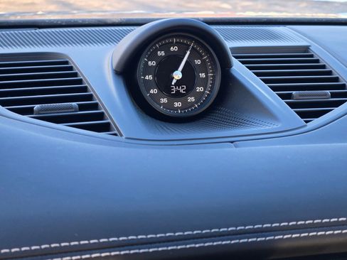 Used 2025 Porsche Panamera 4 image 23