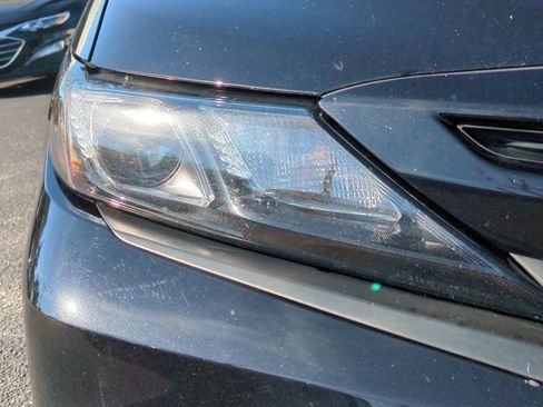 Used 2023 Toyota Camry SE image 10