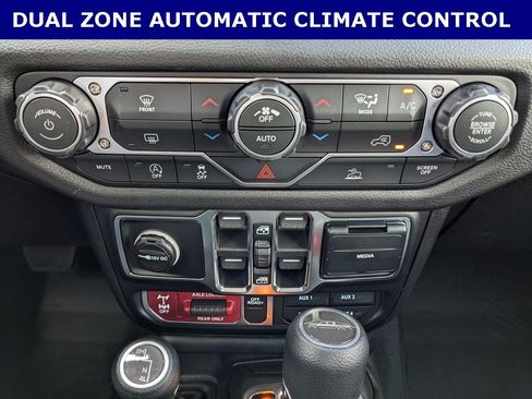 New 2026 Jeep Gladiator Willys image 15