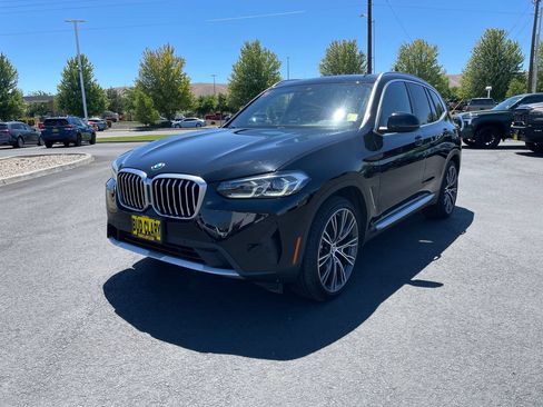 Used 2023 BMW X3 sDrive30i w/ Premium Package w/ZPA RWD image 7