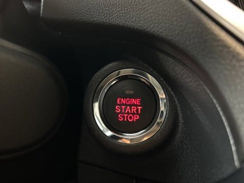 Used 2023 Subaru Forester Premium image 7