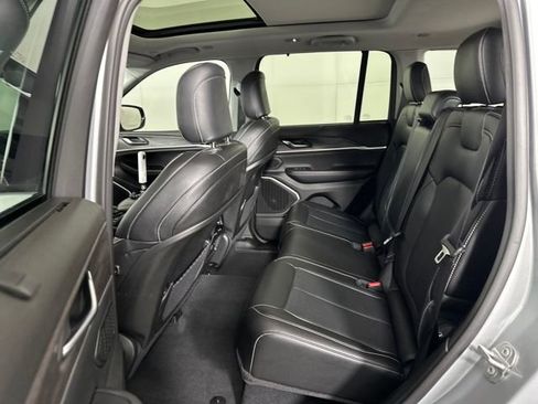 Used 2022 Jeep Grand Cherokee Limited 4xe w/ Luxury Tech Group II image 24