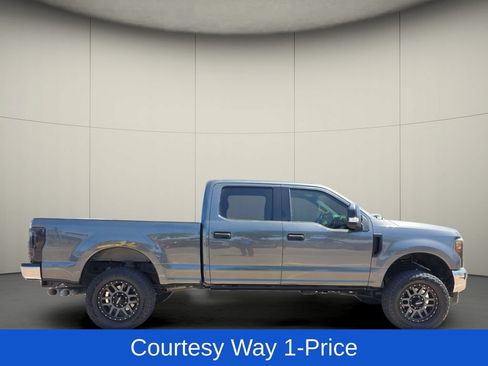 Used 2019 Ford F250 XLT w/ XLT Value Package AWD/4WD image 11