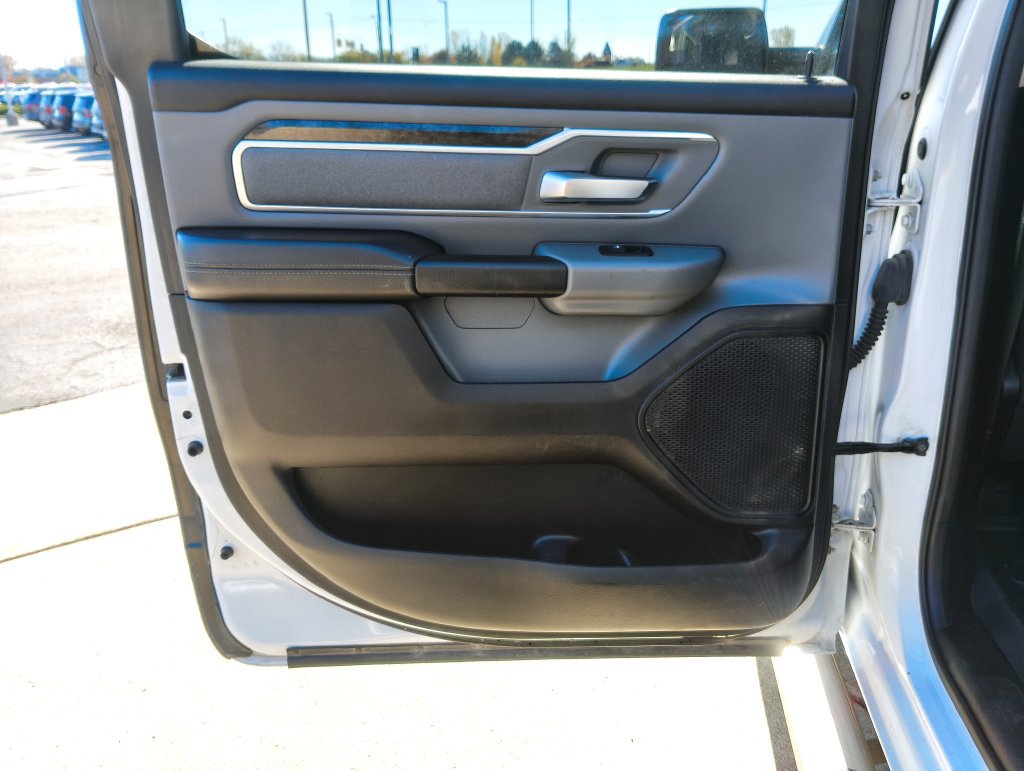 Used 2019 RAM 1500 Big Horn AWD/4WD image 14