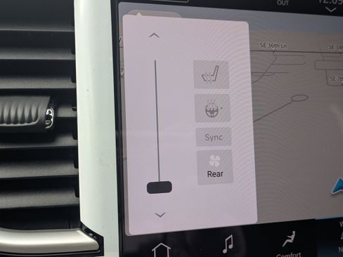 New 2026 Chrysler Pacifica Select image 23