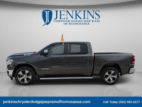 Used 2023 RAM 1500 Laramie AWD/4WD image 8