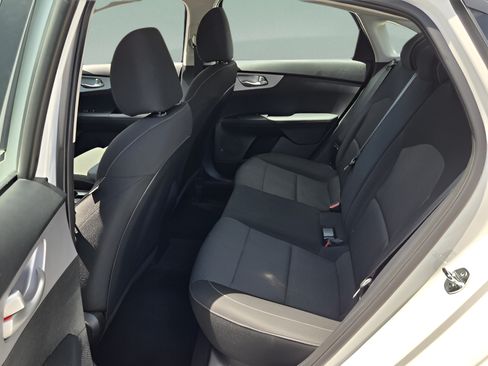Used 2024 Kia Forte LXS FWD image 10