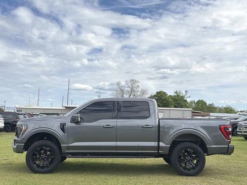 Used 2022 Ford F150 Lariat w/ Equipment Group 502A High image 12