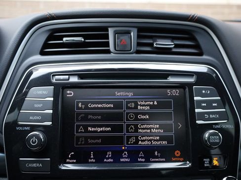 Used 2021 Nissan Maxima SR w/ Sport Mat Group image 42