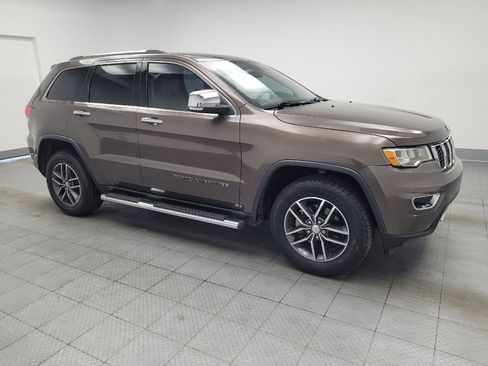 Used 2018 Jeep Grand Cherokee Limited AWD/4WD image 11