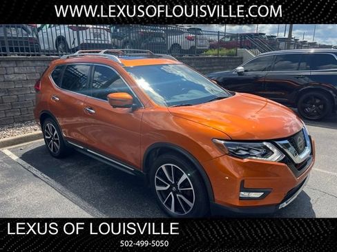 Used 2017 Nissan Rogue SL w/ SL Premium Package AWD/4WD image 1