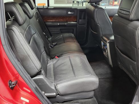 Used 2011 Ford Flex Limited image 19