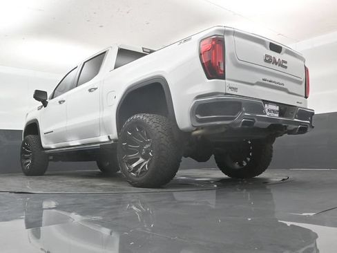 Used 2021 GMC Sierra 1500 SLT AWD/4WD image 53