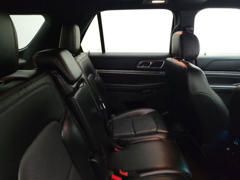 Used 2016 Ford Explorer Sport w/ Equipment Group 401A AWD/4WD image 19