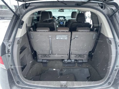 Used 2015 Honda Odyssey Touring image 18