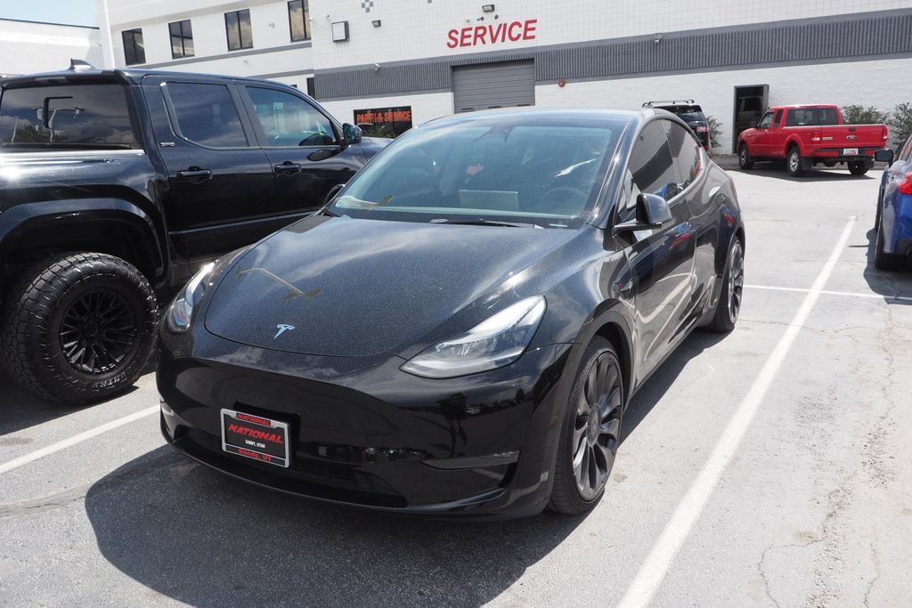 Used 2023 Tesla Model Y Performance AWD/4WD image 1