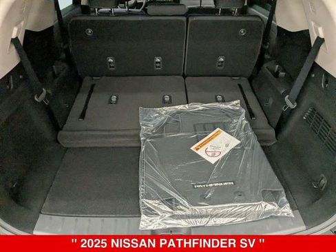 Certified 2025 Nissan Pathfinder SV AWD/4WD image 28