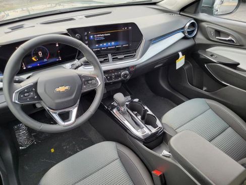 New 2026 Chevrolet Trax LT FWD image 22